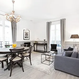 Livinparis - Luxury 2 Bedrooms Grands-boulevards I Francia