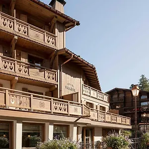 https://au-coeur-de-megeve-hotel.hotels-rhonealpes.com